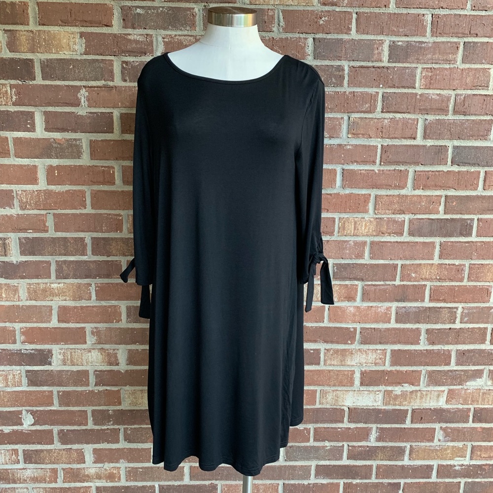 ⭐️OD’LOVER Little Black Shift Dress Medium